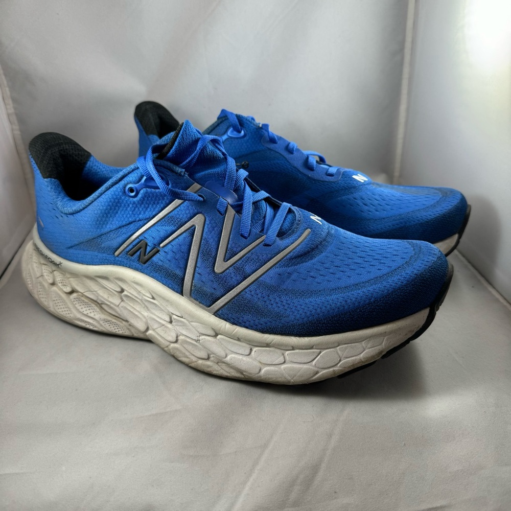New Balance Fresh Foam More v4 Running Shoes - Men's size 12